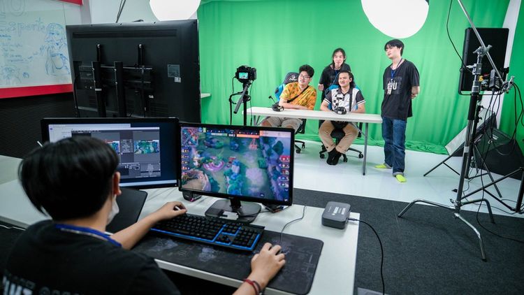 Live studio – สตูดิโอถ่ายทำและไลฟ์สด