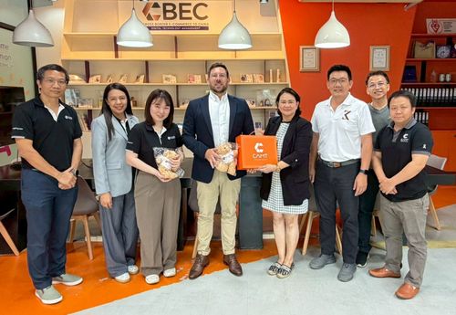 ศูนย์ KIND by CAMT พร้อมด้วยประธานหลักสูตรการจัดการความรู้และนวัตกรรมประชุมร่วมกับ บริษัท บีเอสไอ กรุ๊ป (ประเทศไทย) จำกัด เพื่อปรึกษาหารือเกี่ยวกับโครงการ BIM Partnership ณ วิทยาลัยศิลปะ สื่อ และเทคโนโลยี มหาวิทยาลัยเชียงใหม่